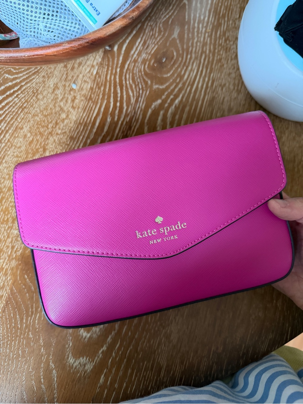 kate spade hot pink crossbody bag with gold logo